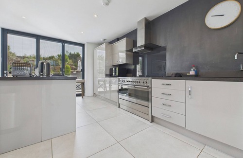 Tansley House | OAKWOOD HOUSE, pet friendly, character holiday cottage in Matlock