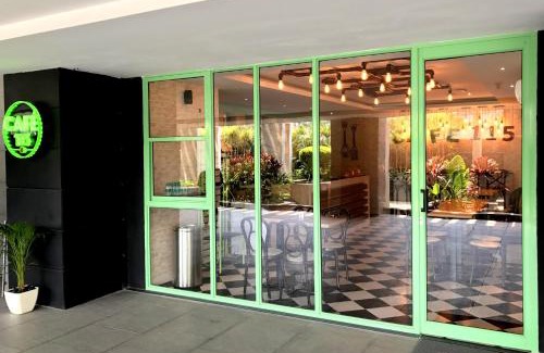 Nanakram Guda Hotel | Oakwood Residence Kapil Hyderabad