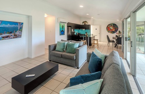 Hamilton Island Apartment | Oasis 15 , Oasis 15 on Hamilton Island