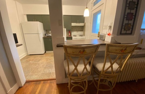Wilkinsburg Apartment | Oasis by Frick Park w Garage Parking and Workspace