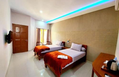 Ampana Hotel | OASIS HOTEL