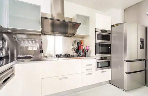14th Arrondissement Villa | Oasis of luxury in Paris
