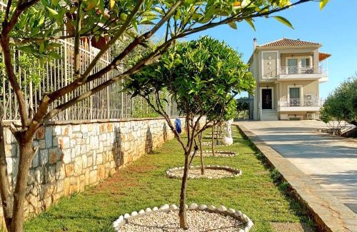 Paralia Vergas Villa | Oasis Villa - Maisonette A