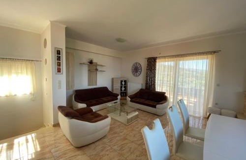Paralia Vergas Villa | Oasis Villa - Maisonette A