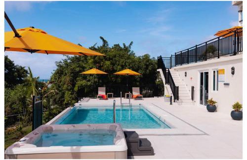 Bonne Terre Villa | Oasis with Pool Hot Tub & Sauna