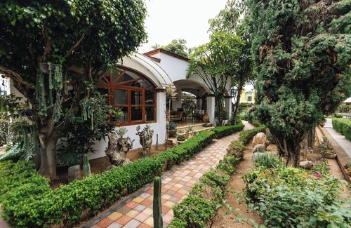 Oaxaca House | Oaxaca Bungalow in Resort/Compound Setting/"La Escuelita"/Bule Villas