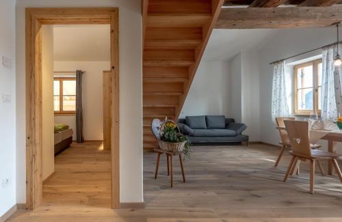 Tesimo Apartment | Oberprünst Hof - App. St. Sebastian