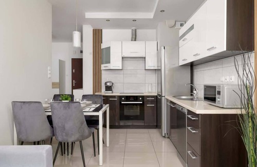 Lagiewniki Apartment | Obozowa 116 | Stylish Apartment | Parking