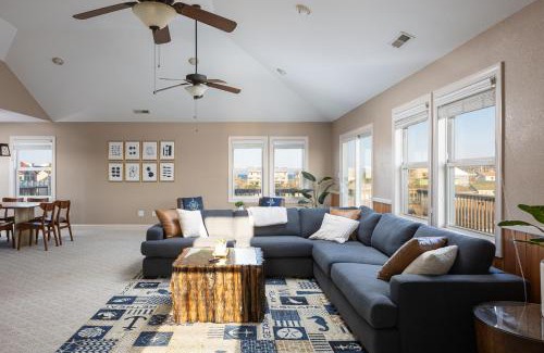 Kill Devil Hills House | OBX Landing - Ocean Views, Walk to the Beach, KDH MP 7.5