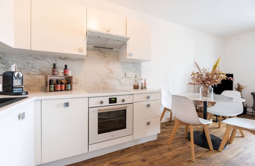 L'Ile-Rousse Apartment | Occi - proche plage - One Bedroom Apartment, Sleeps 4