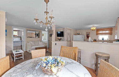 Ocean Beach House | Ocean Beach Bayview Cottage