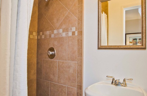 Ocean Beach Hotel | Ocean Beach Hotel