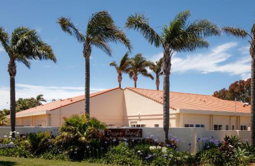 Wainui Hotel | Ocean Beach Wainui