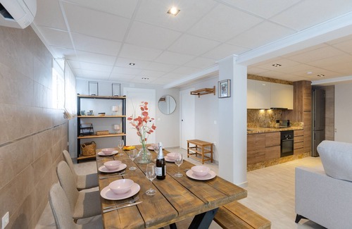 El Moncayo Ski Chalet | Ocean Blue Eyes by Fidalsa