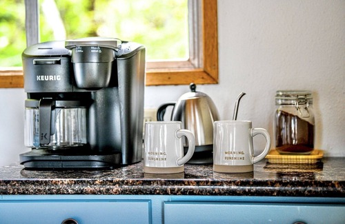 Roads End House | Ocean Creek Haus: Nature abounds w/ocean views + babbling creek