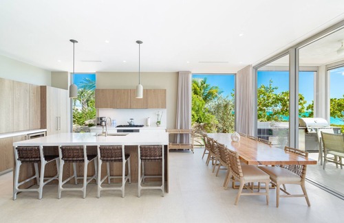 Juba Sound House | Ocean Estate Reef 5 Bedroom Including Guesthouse OE10