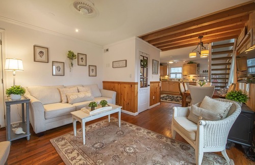 Dewey Beach House | OCEAN FRONT Pet-Friendly Downtown Dewey Beach 2BR Townhouse!