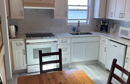 Savage Harbour Cottage | Ocean Front Property, Nearby Beaches and Breathtaking Sunsets!