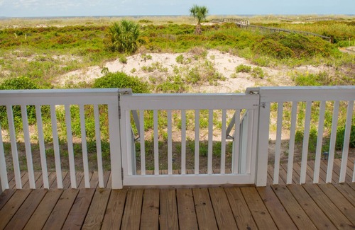 Beachwalk Condo | Ocean Front & pool view. Hunting Island pass included