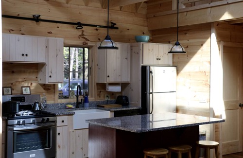 Hall Quarry Cottage | Ocean Front Vacation Retreat Acadia National Park, Bar Harbor