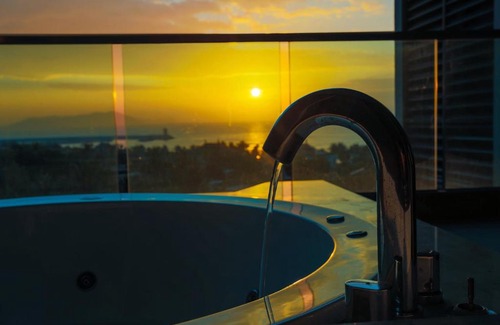 Lingshui Apartment | Ocean Holiday Hotel