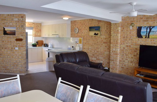 South West Rocks Apartment | Ocean Shores Apartment 05
