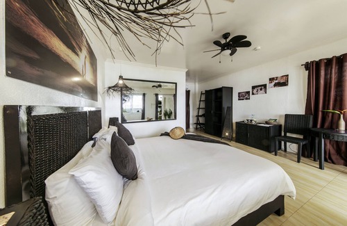Logon Resort | Ocean Vida Beach and Dive Resort