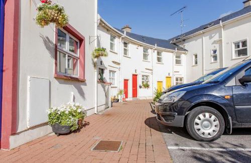 Bundoran House | Ocean View - 2 Bedroom Townhouse