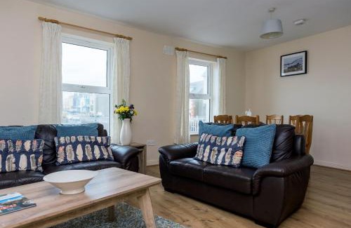 Bundoran House | Ocean View - 2 Bedroom Townhouse