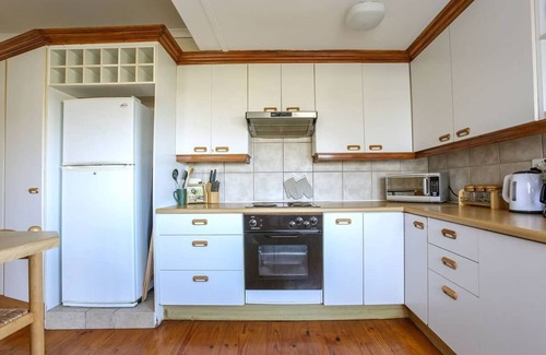 Scott Estate Villa | Ocean view 4 bedroom villa with pool - Bahari House.