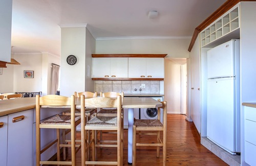 Scott Estate Villa | Ocean view 4 bedroom villa with pool - Bahari House.