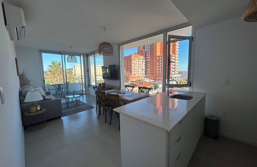 Piriapolis Apartment | Ocean view and Cerros! 2 bathrooms, double and new apt! (Suitable for pets)