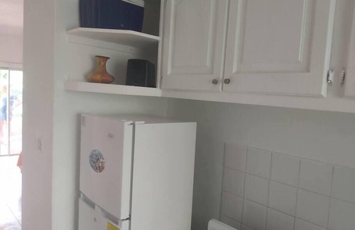Rockley Apartment | Ocean View Apartment A with AC