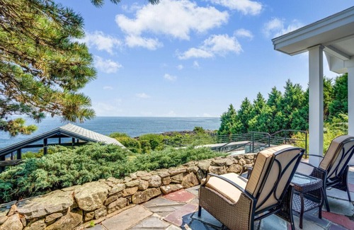 Cape Neddick House | Ocean View Cliffside Retreat | 14 Guests | Spacious | Scenic | Serene