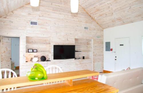 Nassau Apartment | Ocean View Cottage - At Orange Hill