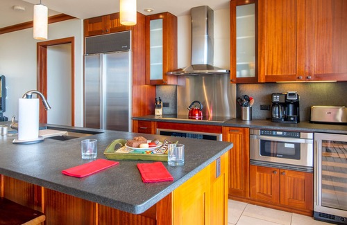 Kapolei Condo | Ocean View Penthouse, 3 Bed 3 Bath (B9A)