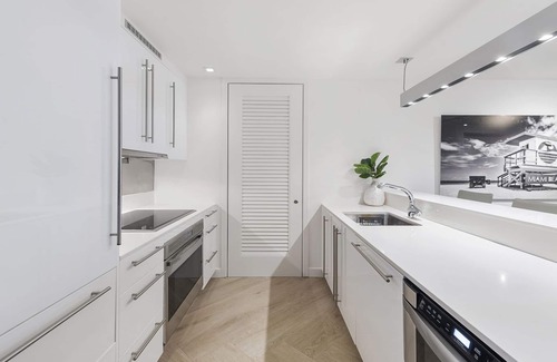 City Center Condo | Ocean View Private Home at W South Beach -0804