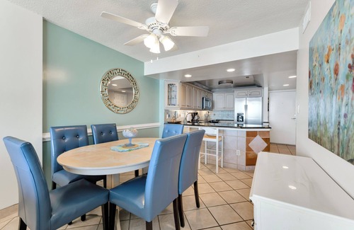Northeast Virginia Beach Condo | Ocean views! 2br 2bath condo on the beach!