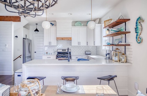 Nelscott House | Ocean Views from 3-Level Olivia Beach Home with Bonus Room, Hot Tub, Large Deck!