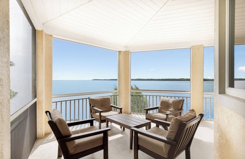 Key Largo House | Ocean views from every room .