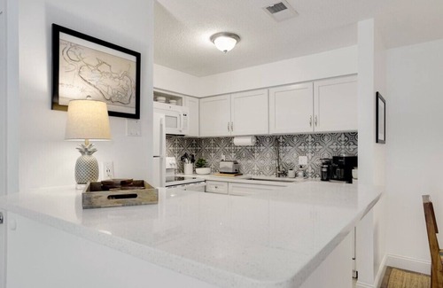 Demere Park Condo | Ocean Walk T12 in St Simons Island