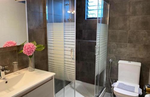 Paralia Pantaleimonos Hotel | OCEANA Beach Hotel