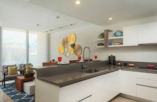 Zazil-ha Condo | Oceana | free beach club access | 2min to 5th