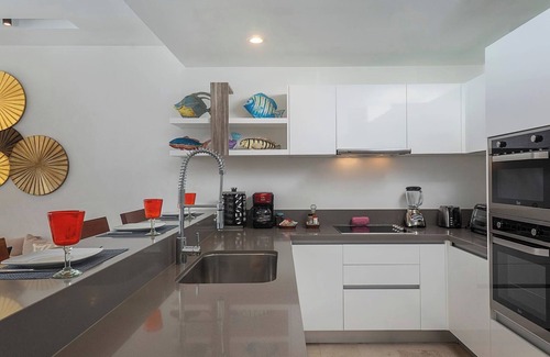 Zazil-ha Condo | Oceana | free beach club access | 2min to 5th