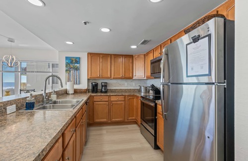Crescent Beach Condo | Oceanfront 2BR/2BA End Unit w/Spectacular Views