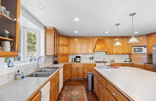 Ookala House | Oceanfront 5-bedroom house in Ookala