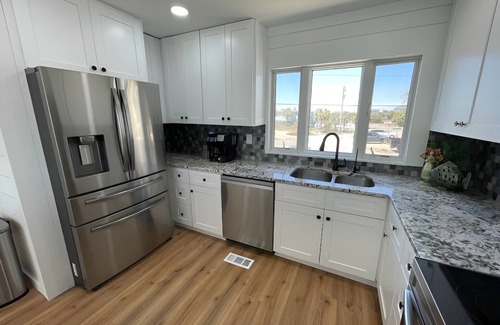 Inlet Harbour House | Oceanfront 6 bedroom dog friendly heated pool