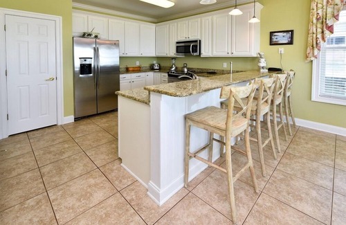 Murrells Inlet House | Oceanfront 6 BR with a Private Pool! Southern Belle
