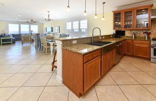 Murrells Inlet House | Oceanfront 7 BR Beach House with a Private Pool! Royal Palm