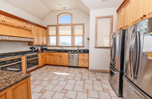 Pine Island House | OCEANFRONT, 7 BRs, Ocean Views, Pool table, Pool, Private Beach Access, PI26, Atlantis